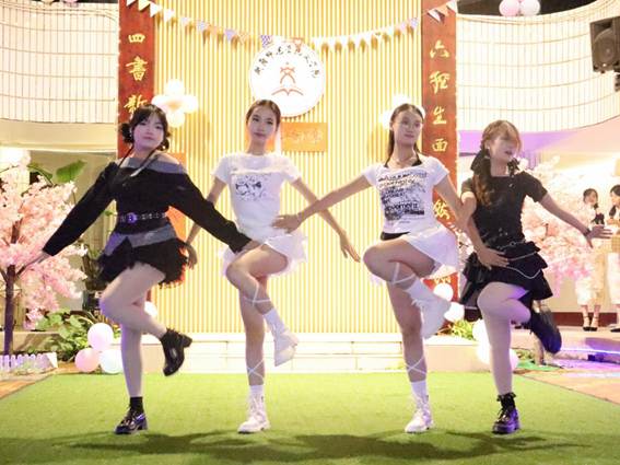 mmexport1760923033924